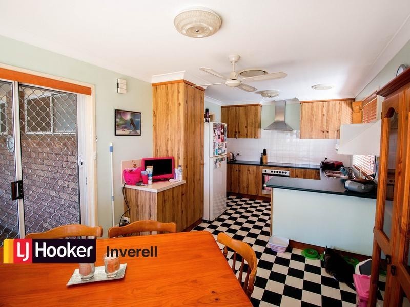 7 Jacaranda Crescent, Inverell NSW 2360