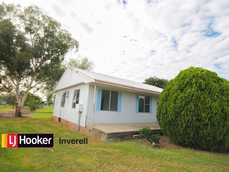 6 William Street, Inverell NSW 2360