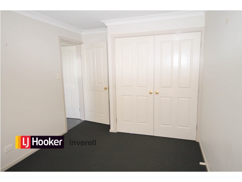 37B Queens Terrace, Inverell NSW 2360