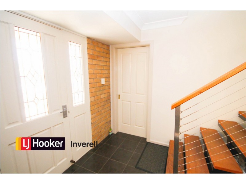 37B Queens Terrace, Inverell NSW 2360