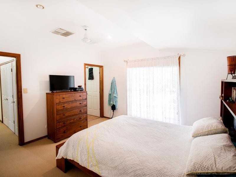 50 Fernhill Road, Inverell NSW 2360