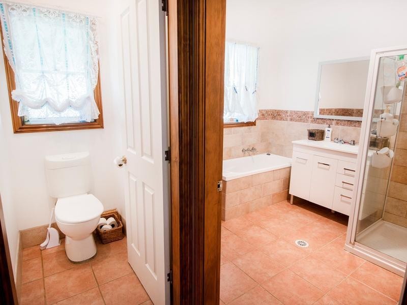 50 Fernhill Road, Inverell NSW 2360