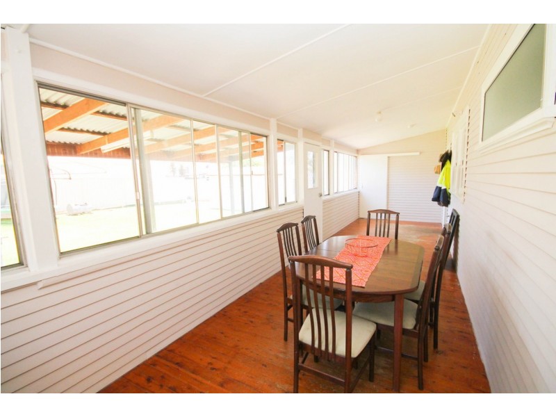 77 Urabatta Street, Inverell NSW 2360
