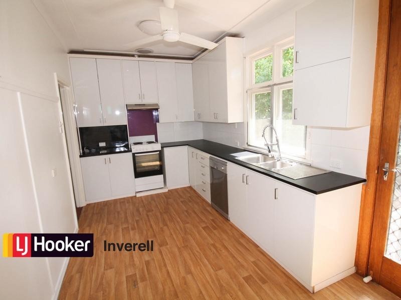 19 Gordon Street, Inverell NSW 2360