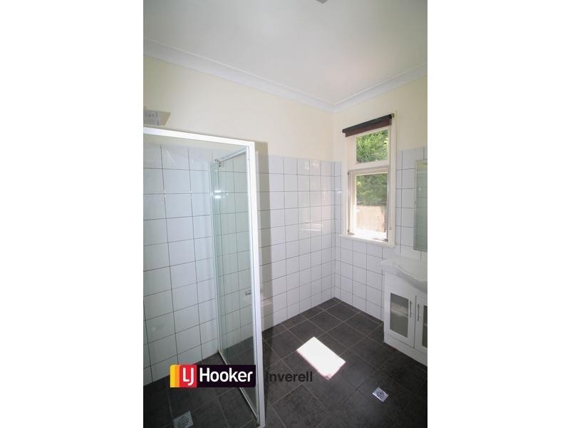 19 Gordon Street, Inverell NSW 2360