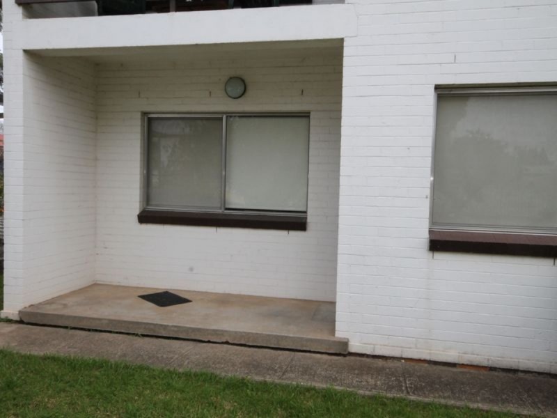 2/36 Prince Street, Inverell NSW 2360