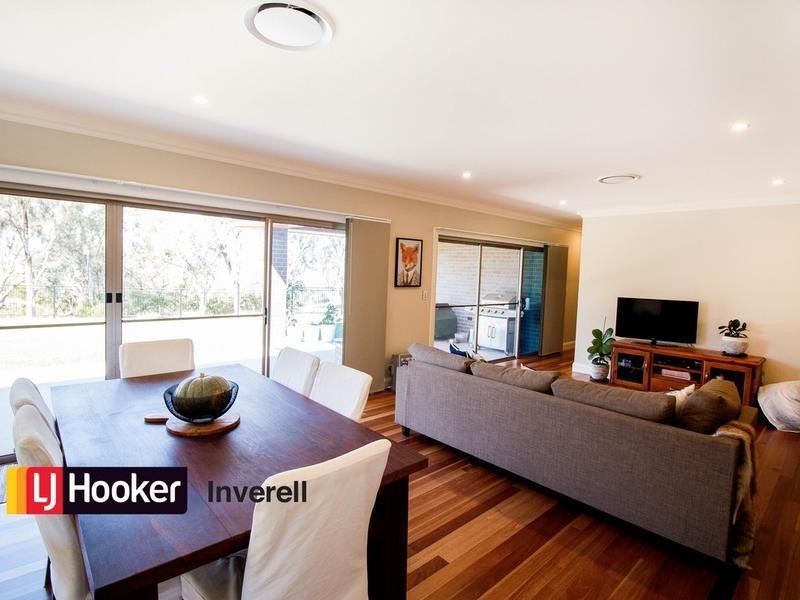 8 Box Tree Place, Inverell NSW 2360