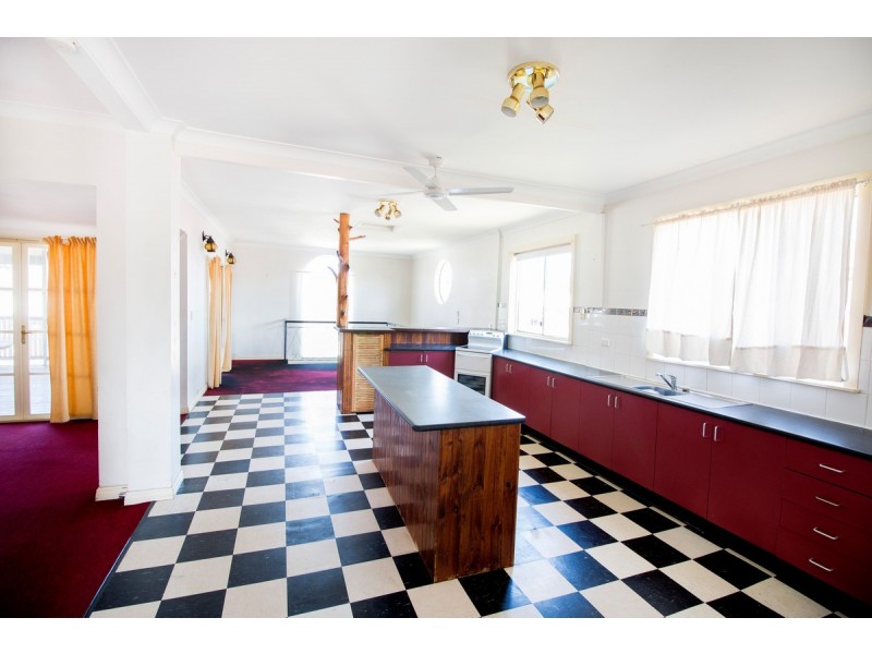 45 Rivers Street, Inverell NSW 2360