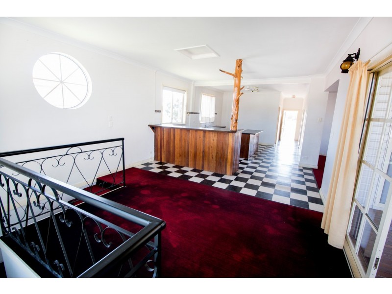 45 Rivers Street, Inverell NSW 2360