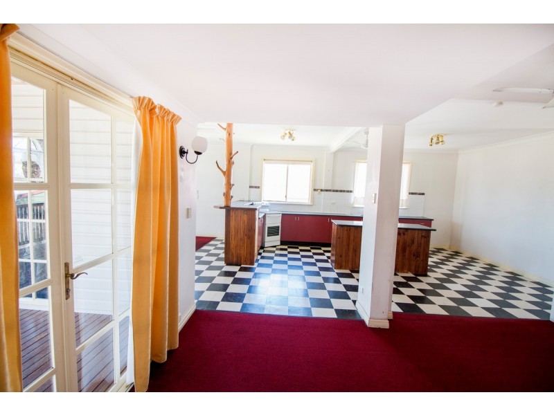 45 Rivers Street, Inverell NSW 2360