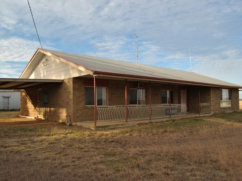 23 Pindaroi Road, Inverell NSW 2360
