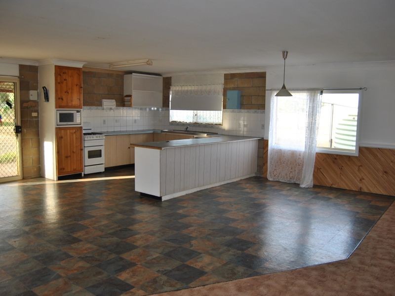 23 Pindaroi Road, Inverell NSW 2360