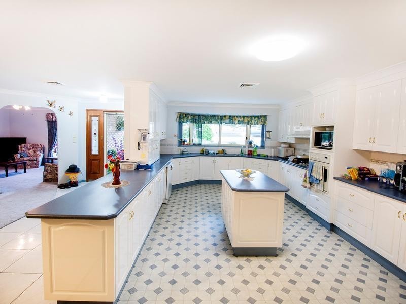 30 McIvor Street, Inverell NSW 2360