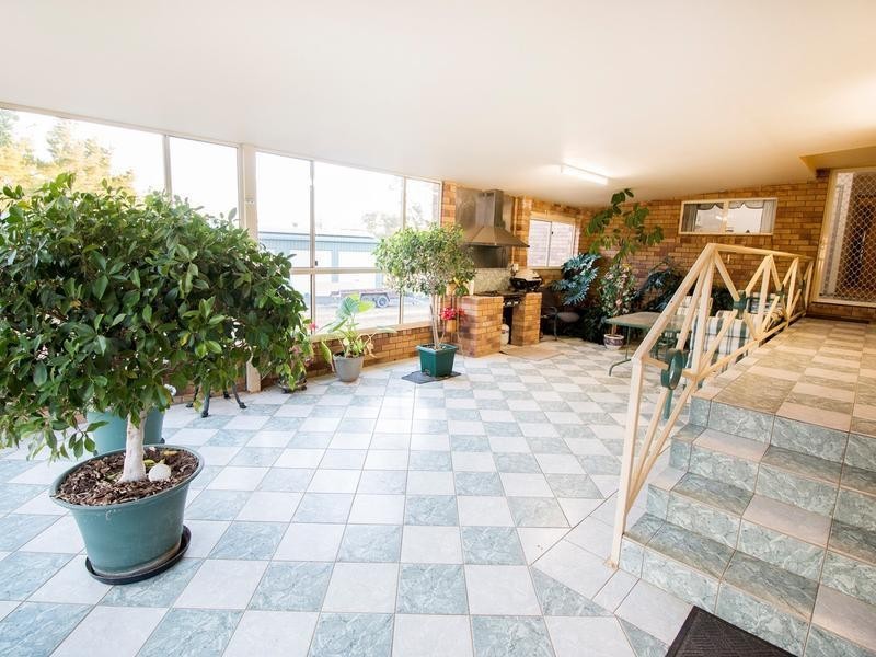 30 McIvor Street, Inverell NSW 2360