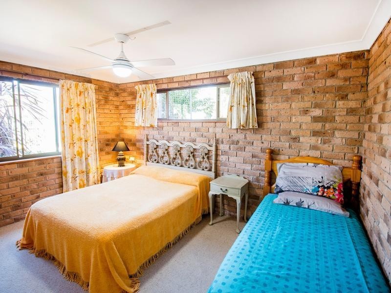 42 Lewin Street, Inverell NSW 2360