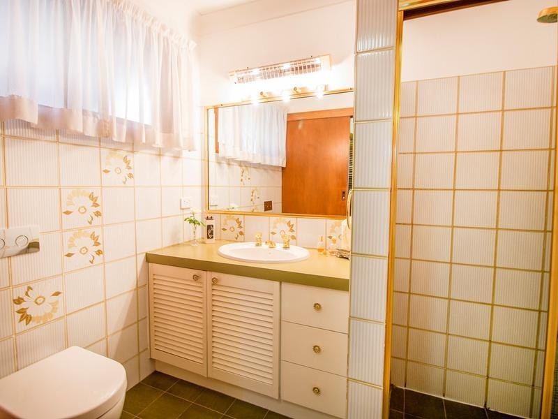 42 Lewin Street, Inverell NSW 2360