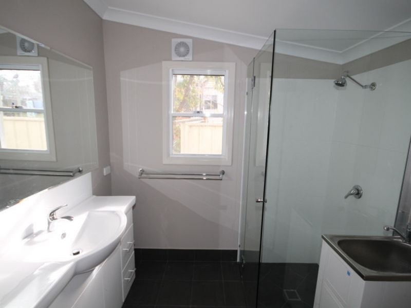 9 Urabatta Street, Inverell NSW 2360