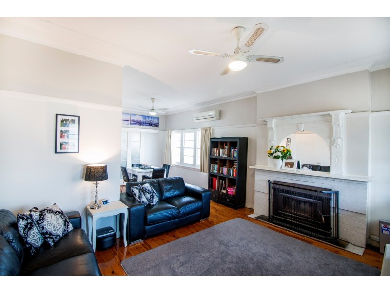 9 High Street, Inverell NSW 2360