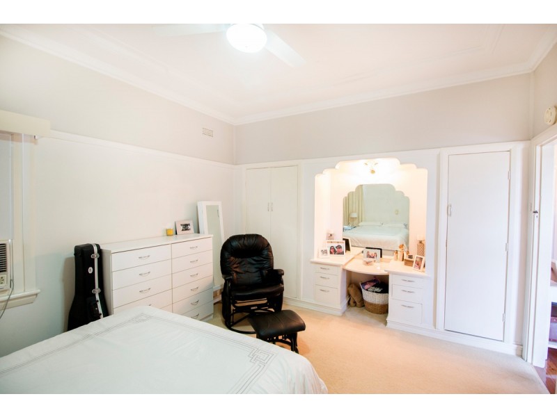 9 High Street, Inverell NSW 2360