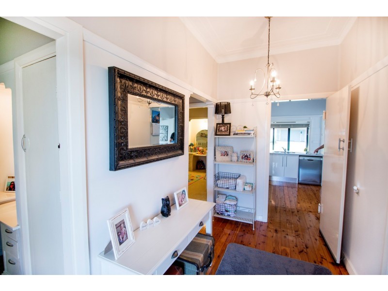9 High Street, Inverell NSW 2360