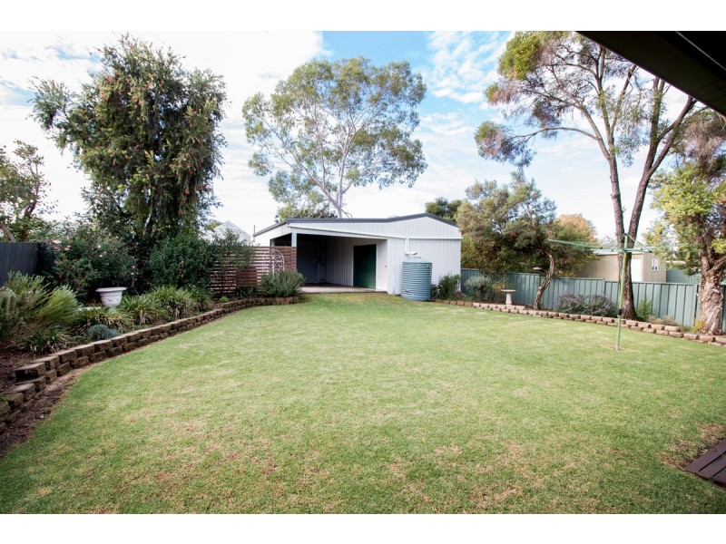 9 High Street, Inverell NSW 2360