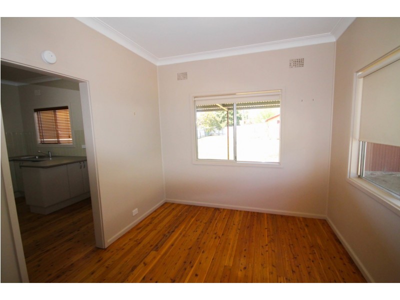 139 Brae Street, Inverell NSW 2360