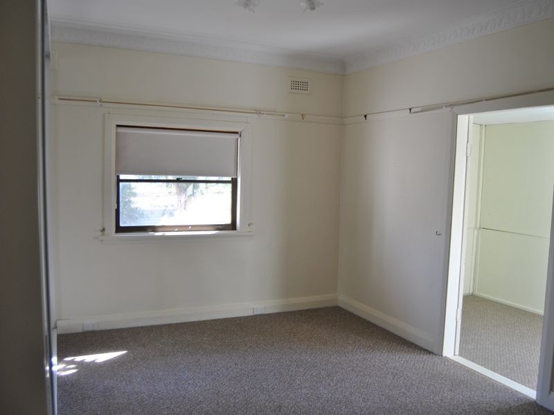 37 Chester Street, Inverell NSW 2360