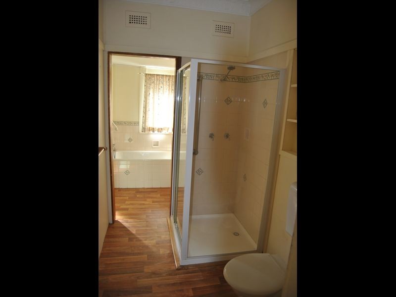 37 Chester Street, Inverell NSW 2360