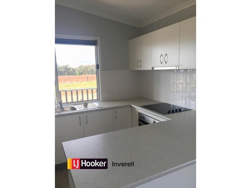 76 Thomas Lane, Inverell NSW 2360