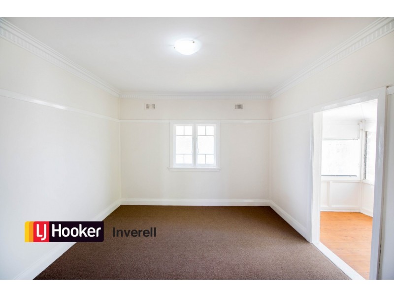 127 Brae Street, Inverell NSW 2360