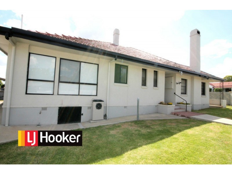 4 Warialda Road, Inverell NSW 2360