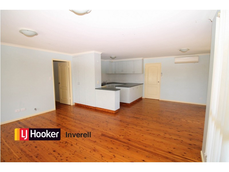 2B Crestview Place, Inverell NSW 2360