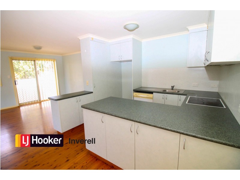 2B Crestview Place, Inverell NSW 2360