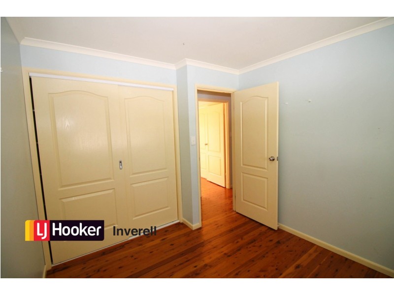 2B Crestview Place, Inverell NSW 2360