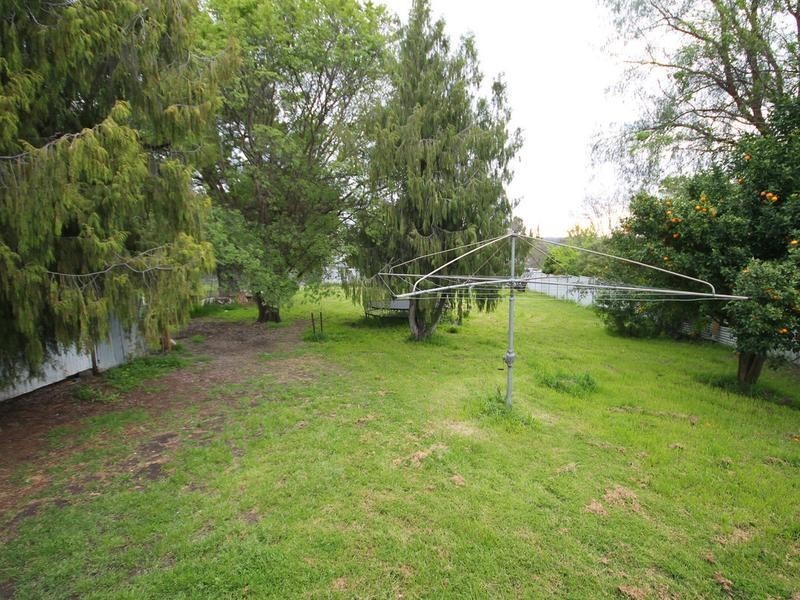 6 Mulligan Street, Inverell NSW 2360