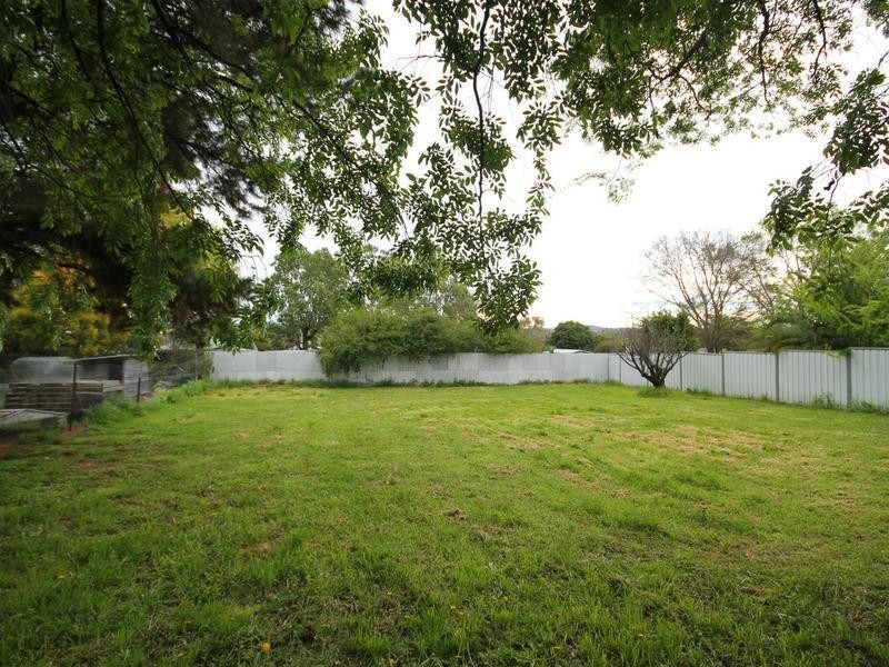 6 Mulligan Street, Inverell NSW 2360