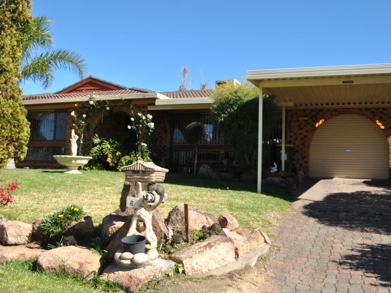 6 Miles Street, Inverell NSW 2360