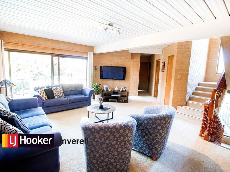 54 Gordon Street, Inverell NSW 2360