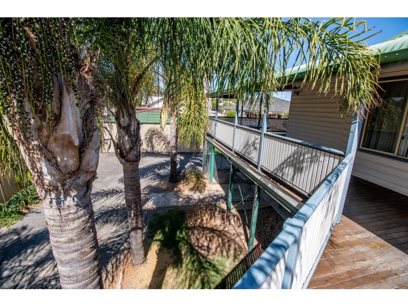 45 Rivers Street, Inverell NSW 2360