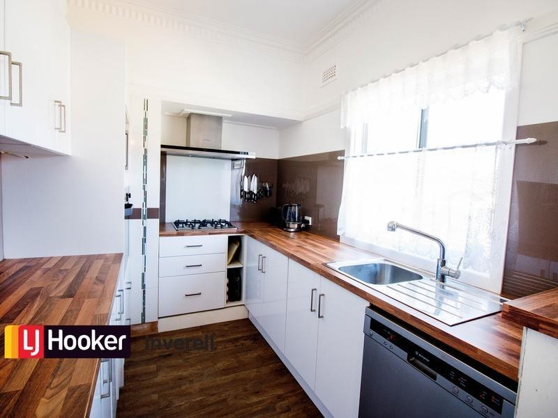 35 Herbert Street, Inverell NSW 2360