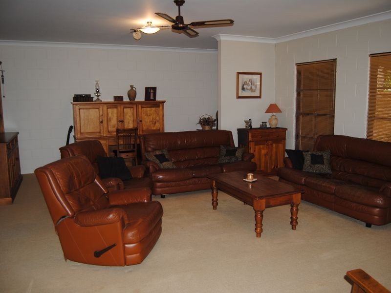 69 King Street, Inverell NSW 2360