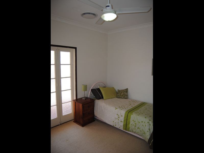 69 King Street, Inverell NSW 2360