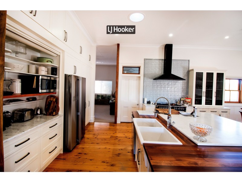 16 Andrew Street, Inverell NSW 2360