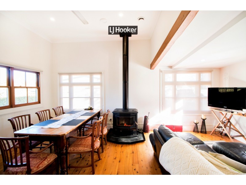 16 Andrew Street, Inverell NSW 2360