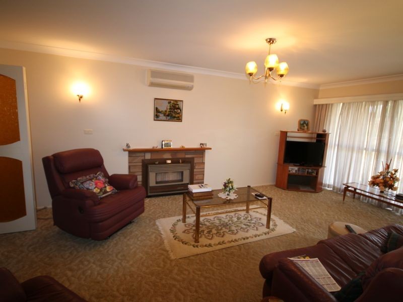 4 Mather Street, Inverell NSW 2360