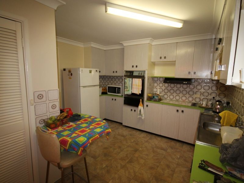 4 Mather Street, Inverell NSW 2360