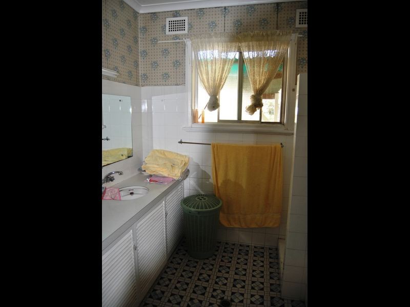 30 Butler Street, Inverell NSW 2360