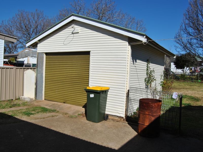 30 Butler Street, Inverell NSW 2360