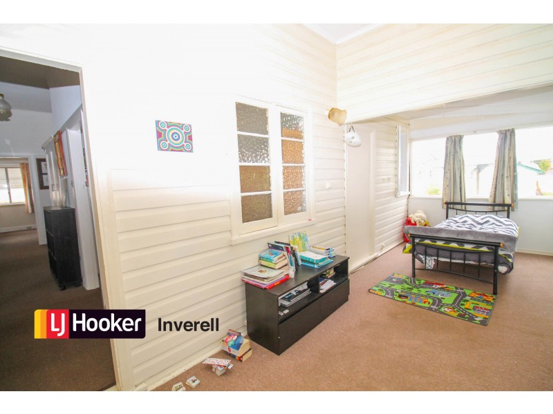 1 Avern Street, Inverell NSW 2360