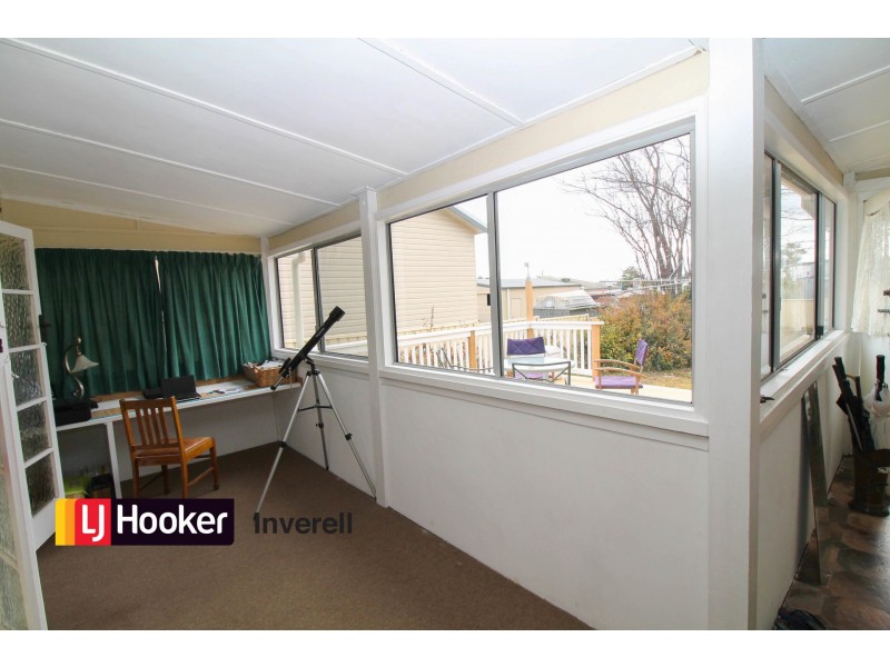1 Avern Street, Inverell NSW 2360